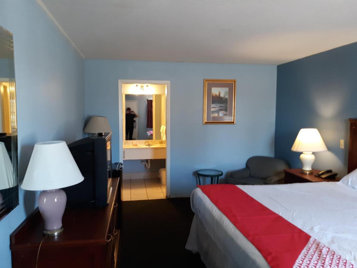 Rest Inn - Extended Stay, I-40 Airport, Wedding & Event Center Amarillo Extérieur photo