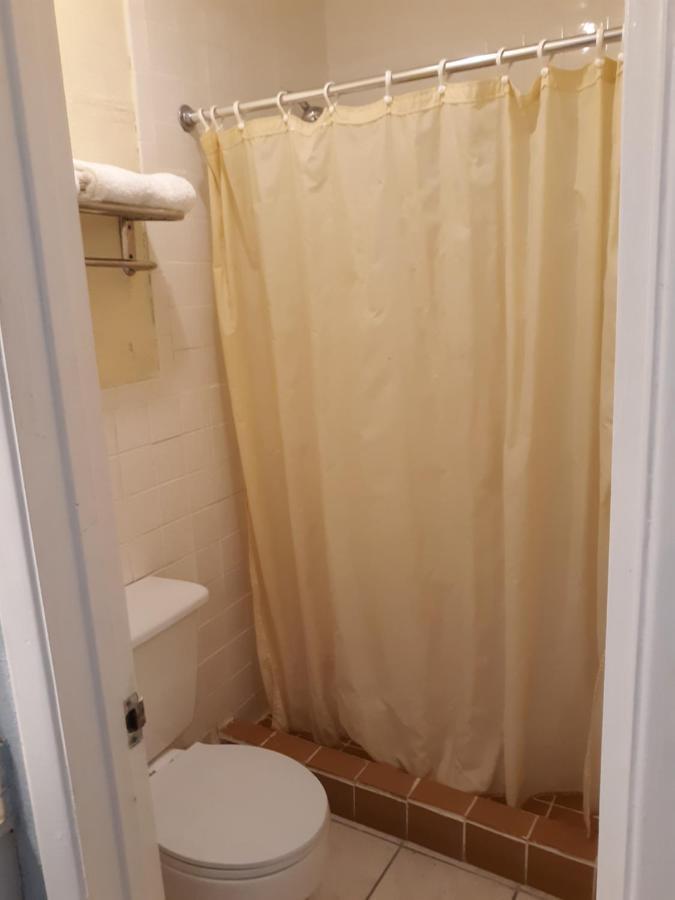 Rest Inn - Extended Stay, I-40 Airport, Wedding & Event Center Amarillo Extérieur photo