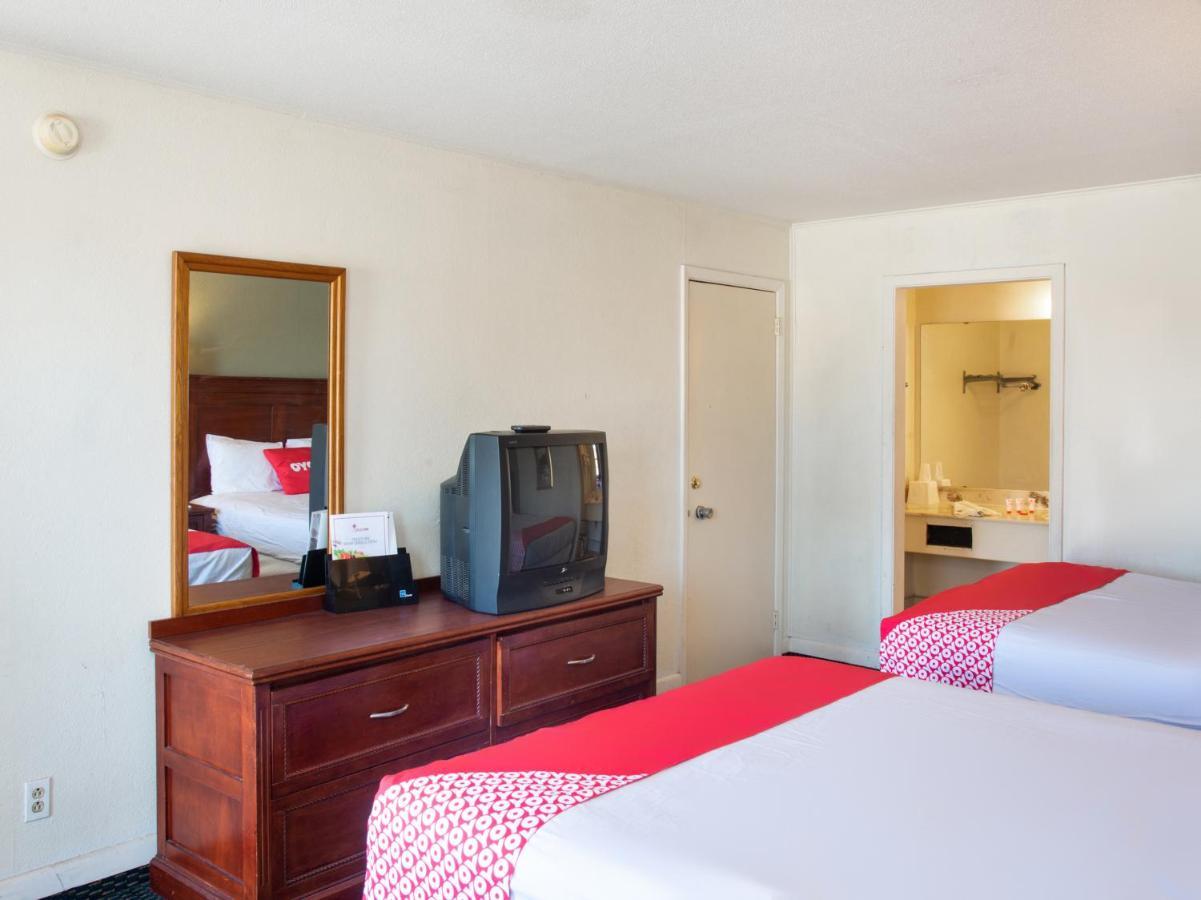 Rest Inn - Extended Stay, I-40 Airport, Wedding & Event Center Amarillo Extérieur photo