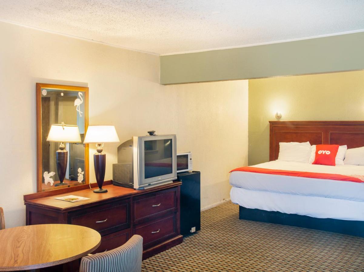 Rest Inn - Extended Stay, I-40 Airport, Wedding & Event Center Amarillo Extérieur photo